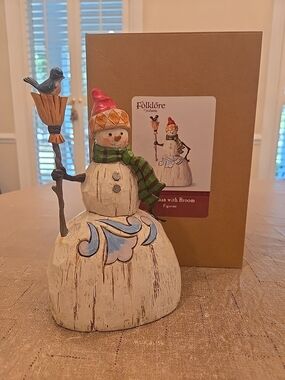 Jim Shore Folklore Collection "Snowman with Broom" Figurine ORIGINAL BOX